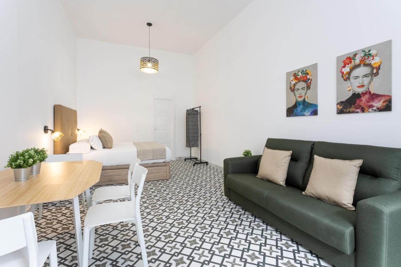 Holidays2Malaga Picasuss Loft New Built Close Huelin Beach And Promenade 외부 사진