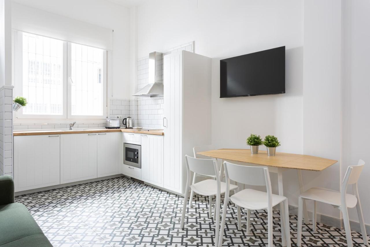 Holidays2Malaga Picasuss Loft New Built Close Huelin Beach And Promenade 외부 사진