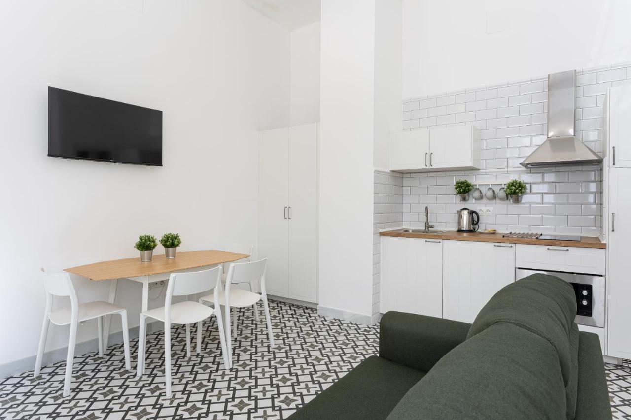 Holidays2Malaga Picasuss Loft New Built Close Huelin Beach And Promenade 외부 사진